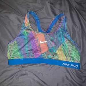 Nike Compression Sports Bra & Leggings Set
